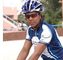 Young Cuban cyclist Lisandra Guerra won the gold medal in Los Angeles, United States.